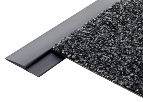 čisticí koberec Ukončovací profil pro ukončení hran řezu z PVC výrobků - těžká vrstva náběhová hrana
