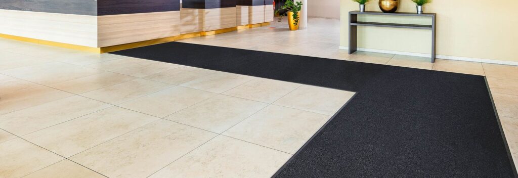Protección antideslizante para alfombras (120 x 60 cm, Se puede cortar)
